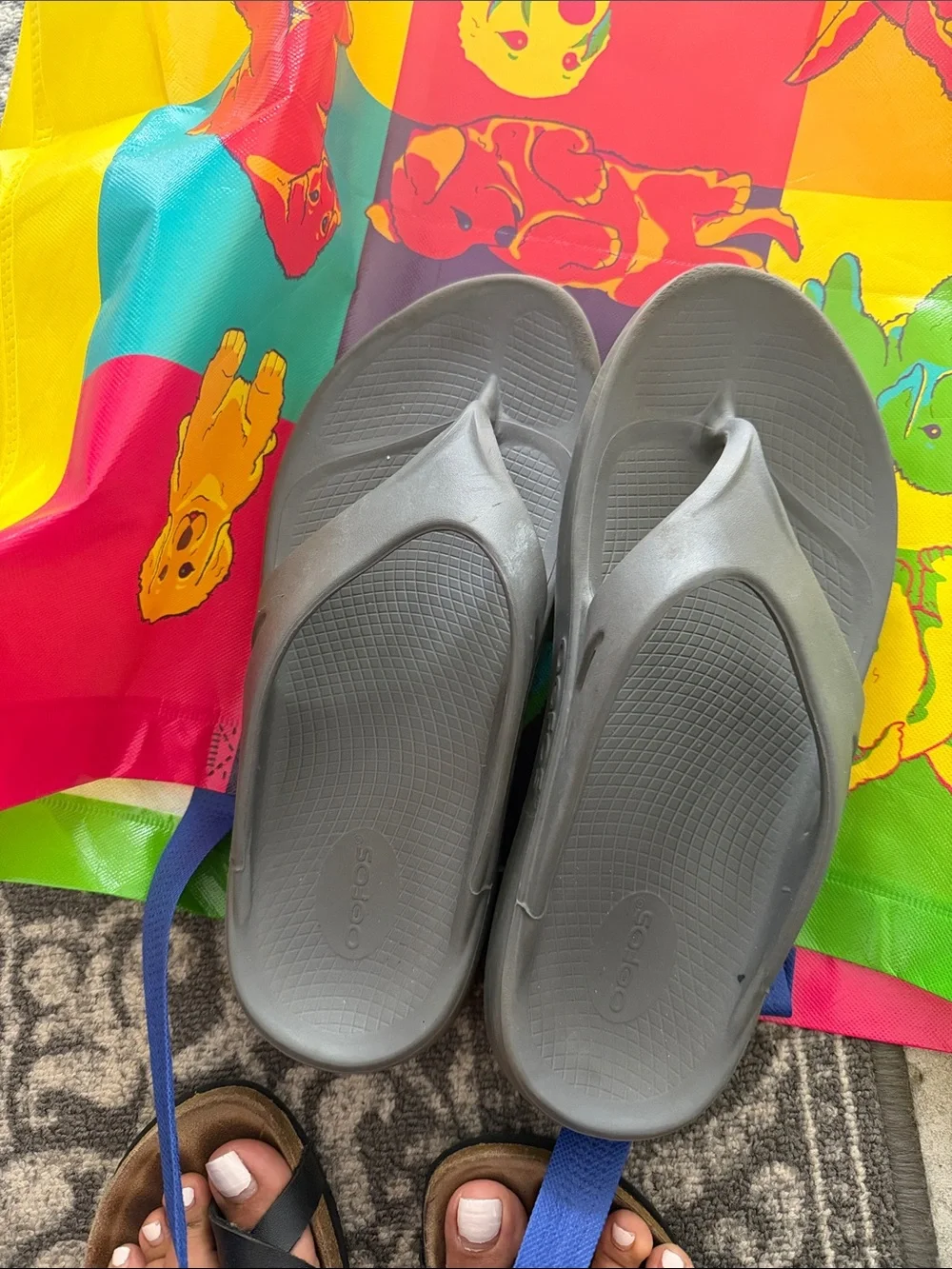 Oofos Original Unisex Recovery Thong Flip Flop Mens 11 Womens 13 gray